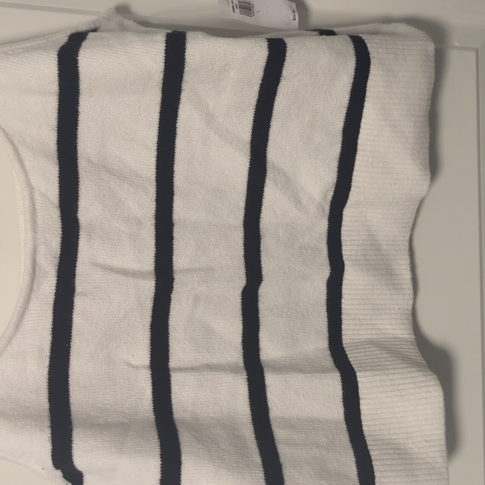🔥NWT:🔥L Old Navy White and Blue Striped Beachy Coastal Cowgirl TankTop - Picture 6 of 7